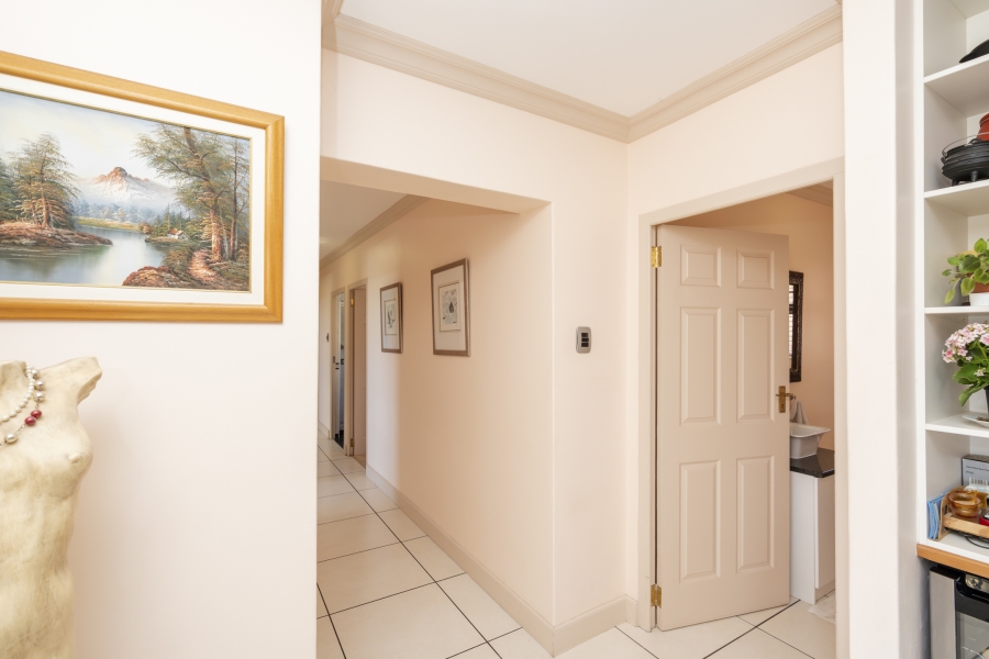 4 Bedroom Property for Sale in Myburgh Park Western Cape